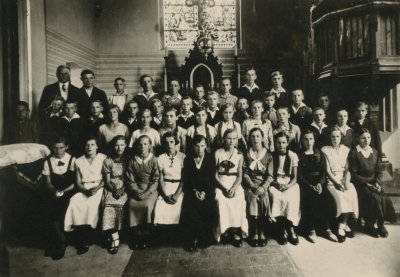 Konfirmacija Plikių evangelikų liuteronų bažnyčioje 1932 m.